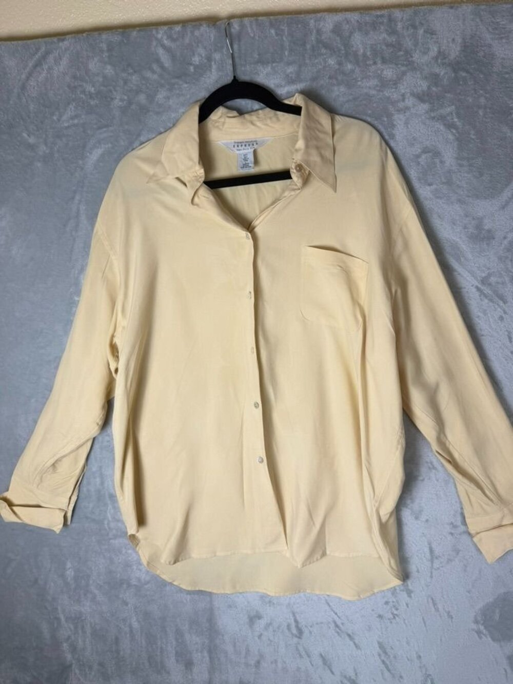 Compagnie EXPRESS 100 Silk Blouse Women's Large Ivory Button Up Shirt Oversized